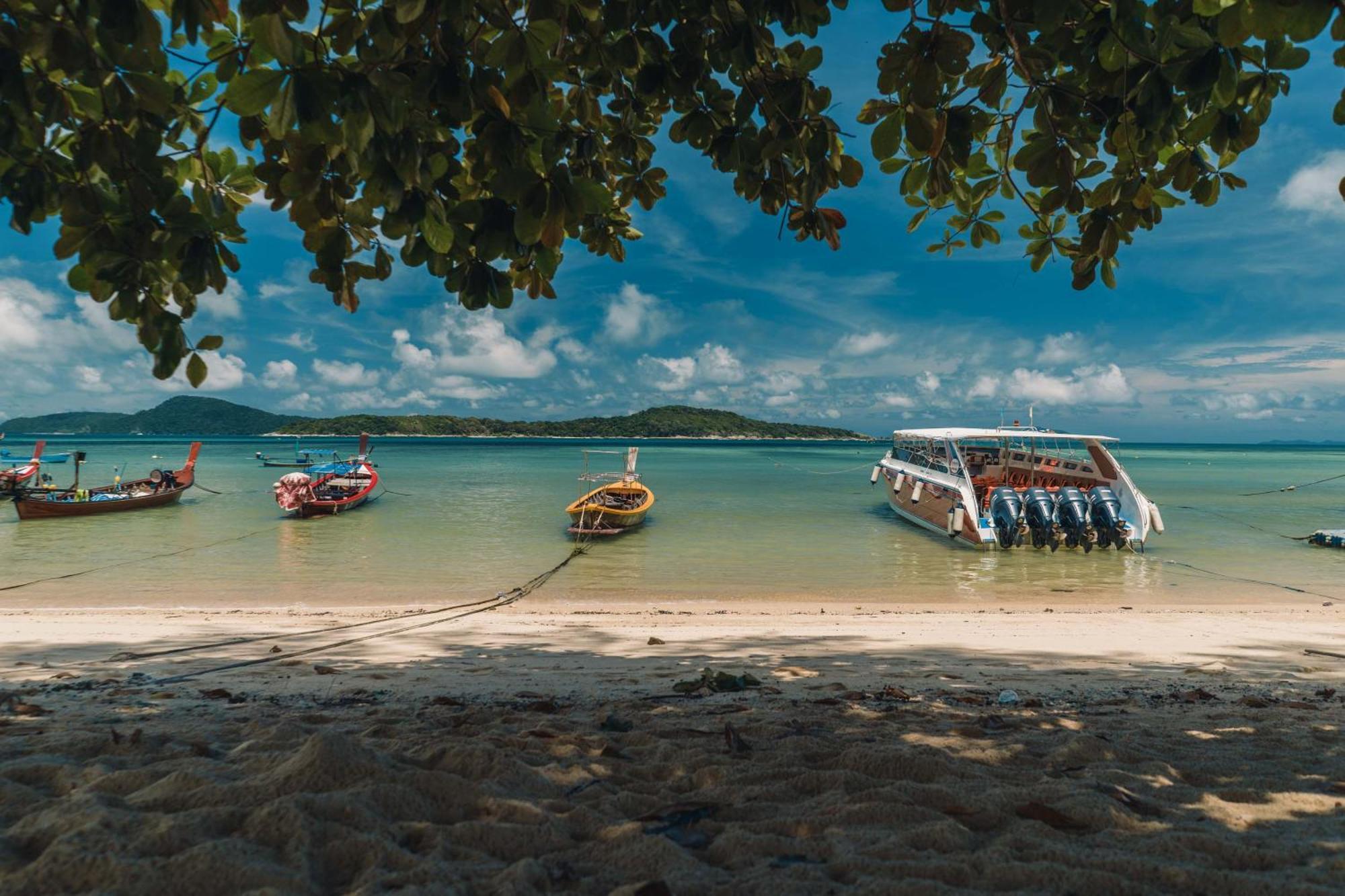 Rawayana West Villas & Kids Park Rawai Экстерьер фото